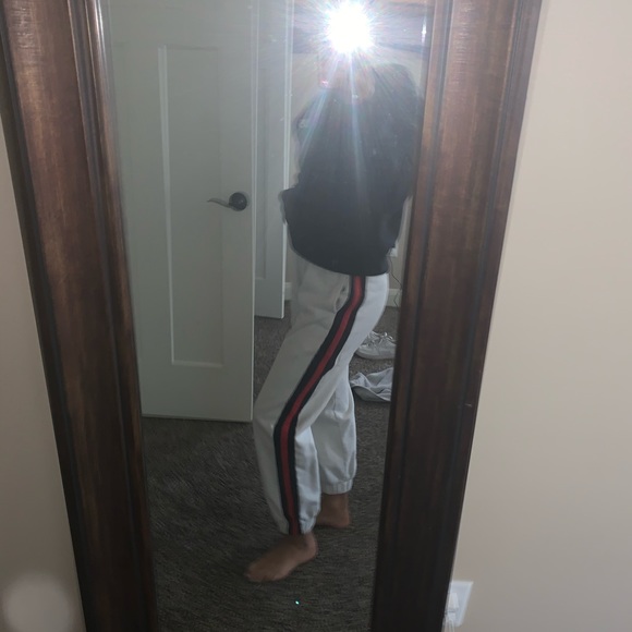 Sweats - Picture 7 of 7